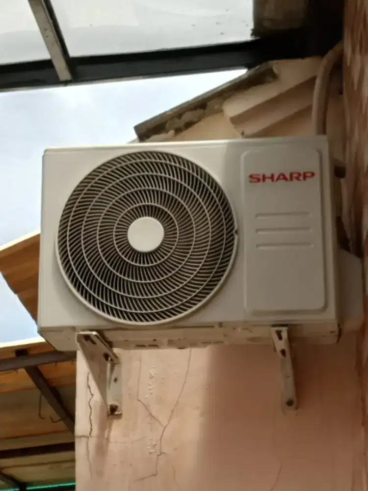 DIJUAL AC SHARP