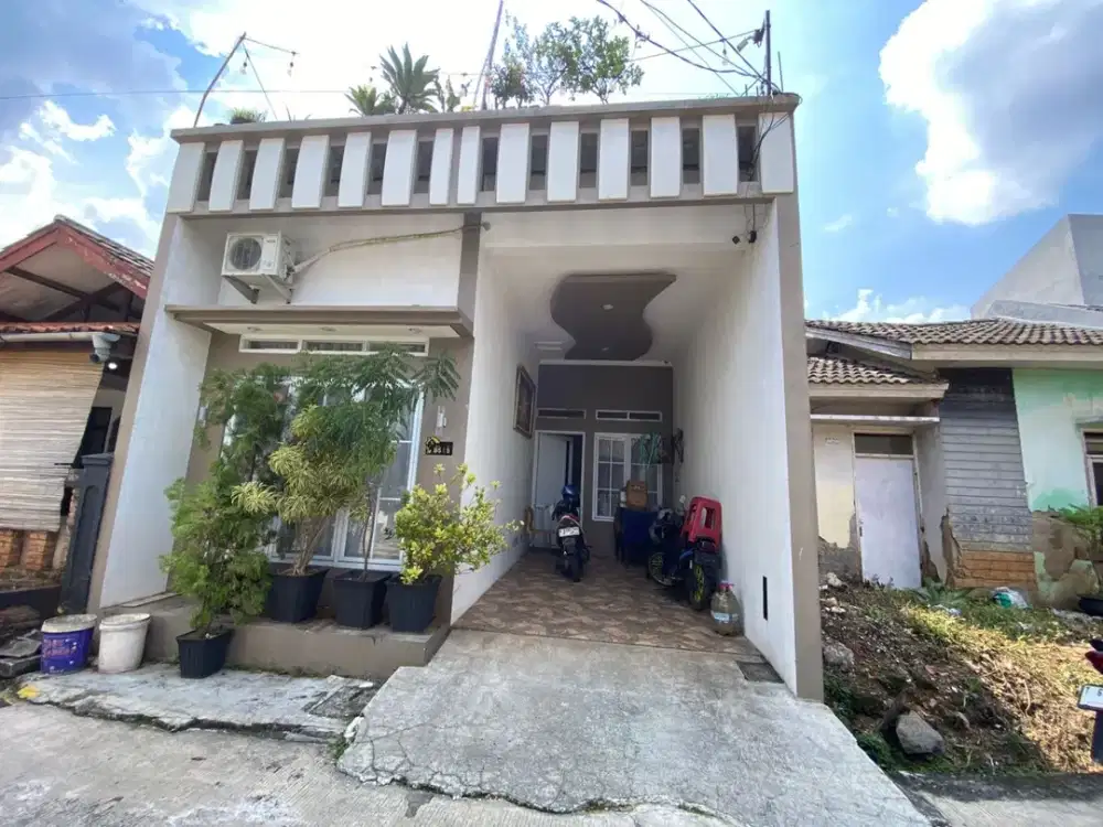 Rumah Siap 2 Lantai Dekat Akses Tol Sadang Purwakarta Kota Dijual Murah