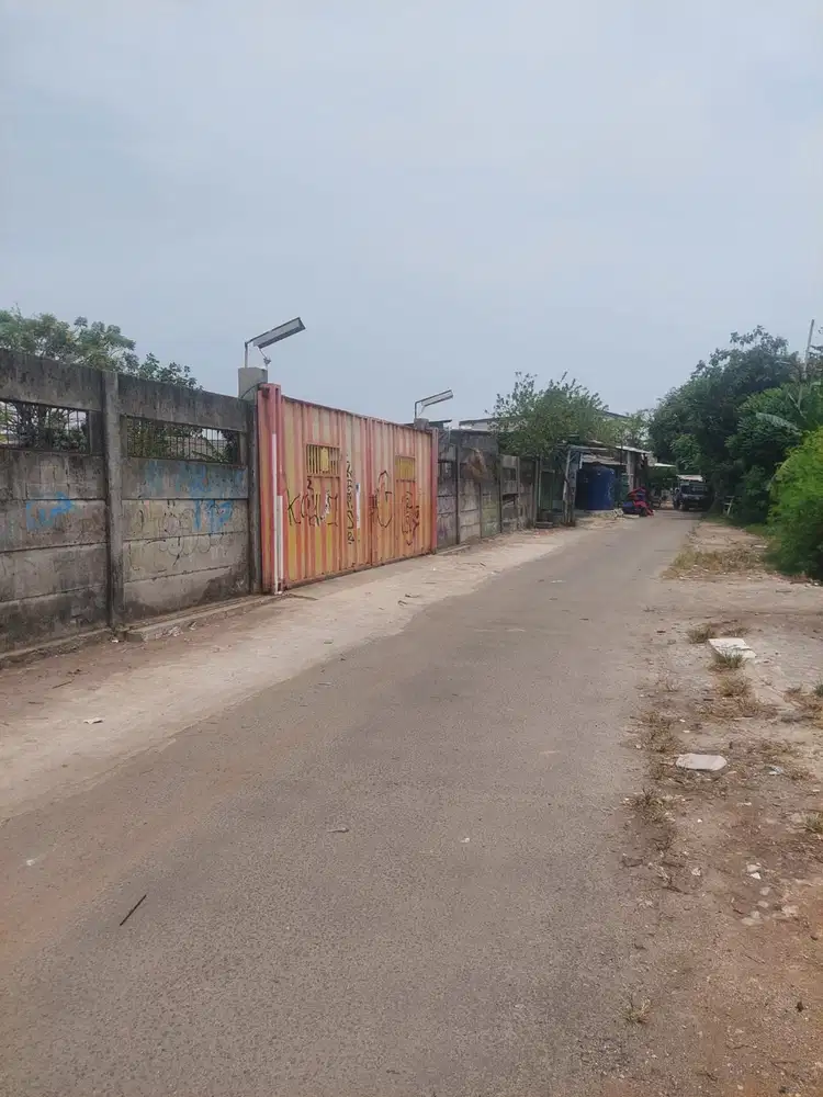 dijual segera murah  , cengkareng timur , jakarta barat ,tanah luas