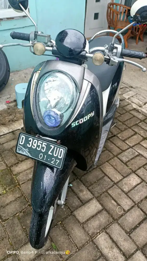 Dijual Honda Scoopy 2010 karbu