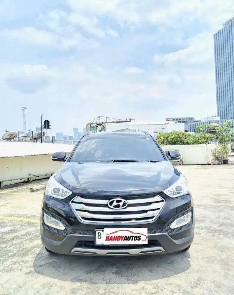Hyundai Santa Fe XG Bensin Panoramik Tahun 2014 Automatic Hitam