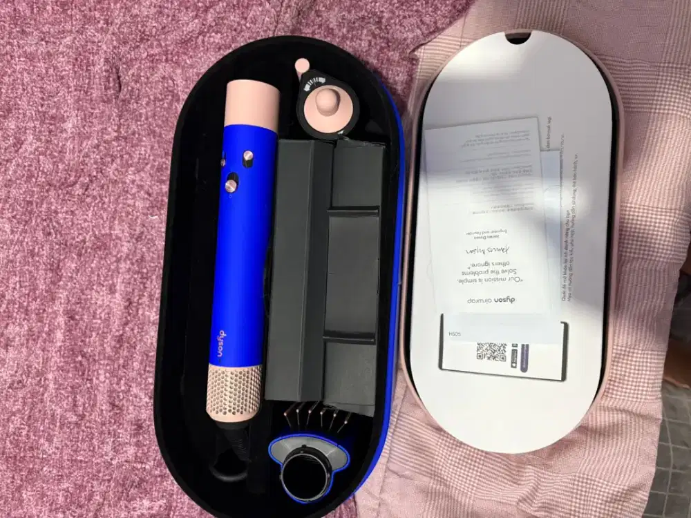 Dyson rough-dry hair with coanda smoothing dryer