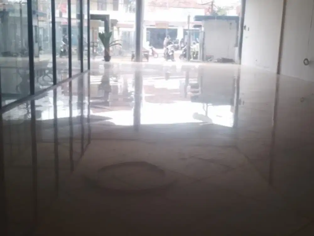 Ruang usaha Strategis Laswi Manggungharja Majalaya Bandung