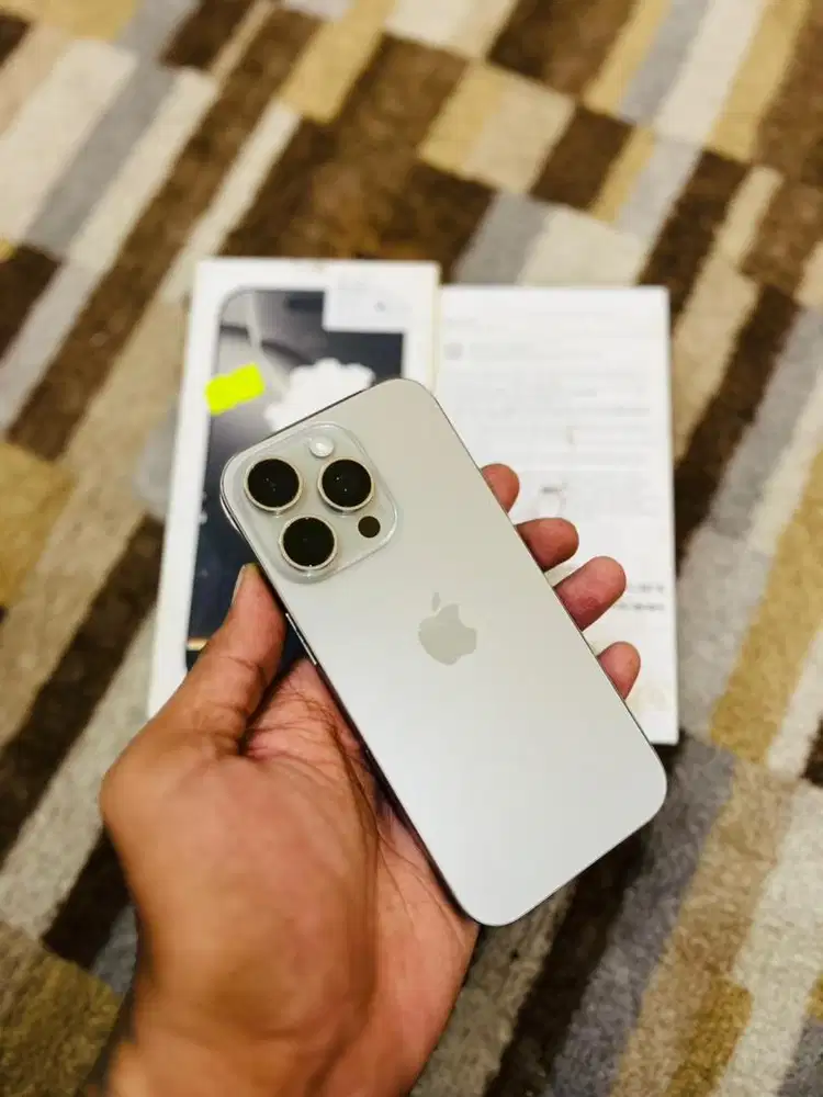 Iphone 16 pro 1TB/1000GB bea cukai fullset original Natural Titanium