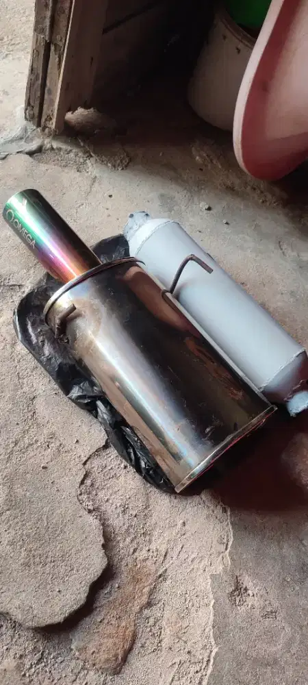 Kenalpot omega stenlis bas kering