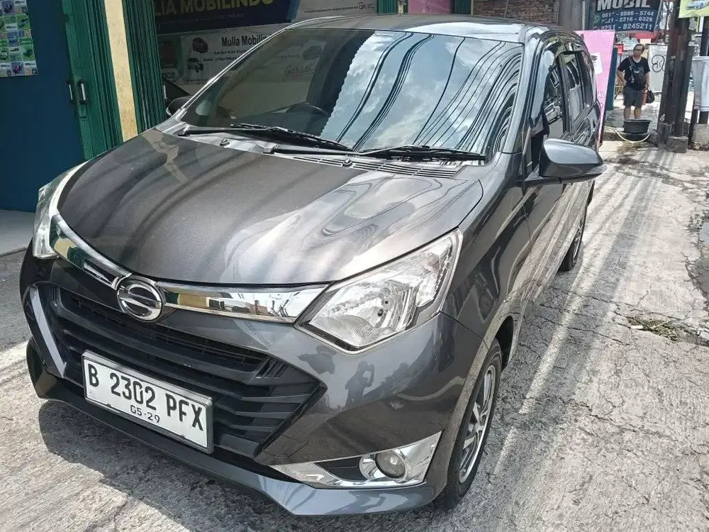 daihatsu sigra R delux 1.2 metic