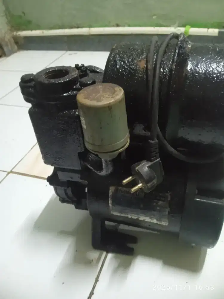 Pompa Shimitzu otomatis bekas