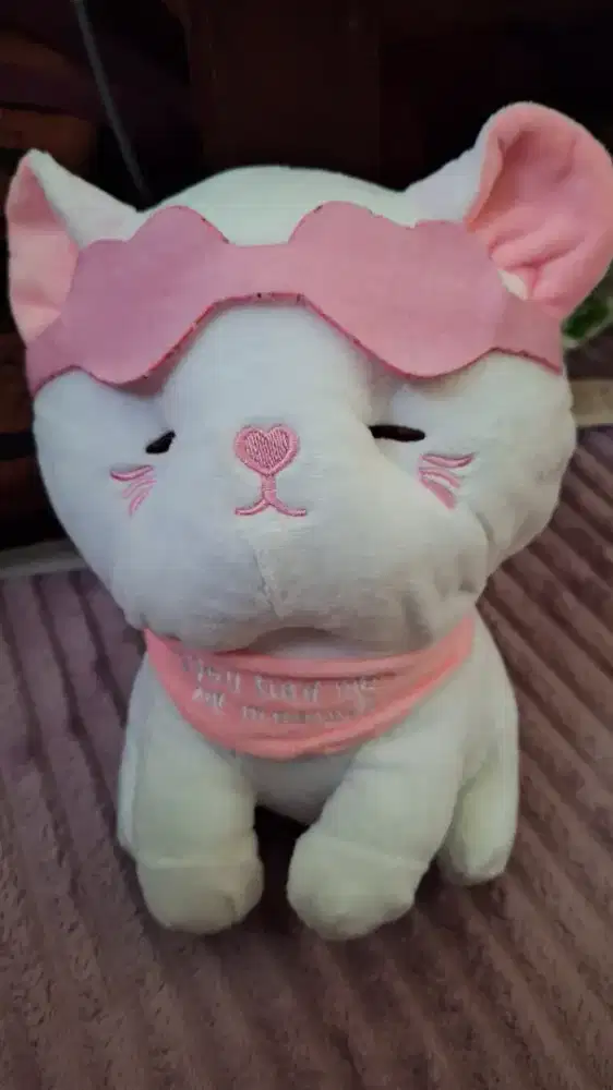 Boneka Bekas Kualitas Baru