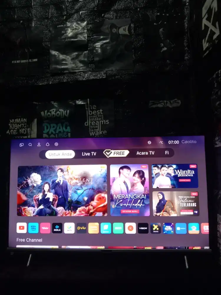 Smart tv coocaa 40in normal masih segelan