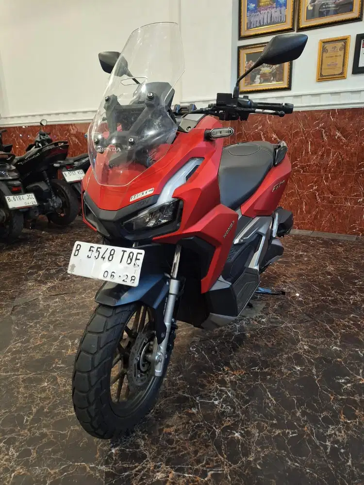 HUB KIKI DP PROMO 3JT NEW ADV 160ABS 2023/KTP LUAR BISA CICIL