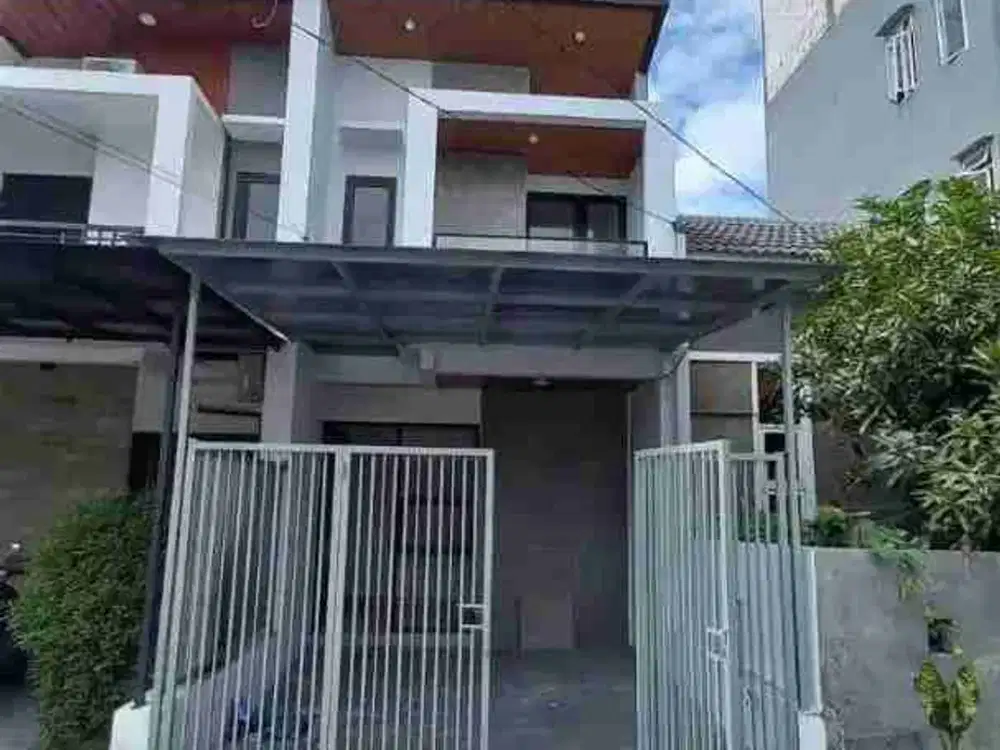 5 Menit dr UPN‼️Dijual Rumah Royal Paka Gununganyar