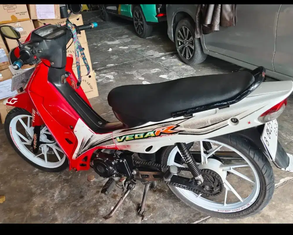 Yamaha Vega R Tahun 2005 masih segerr