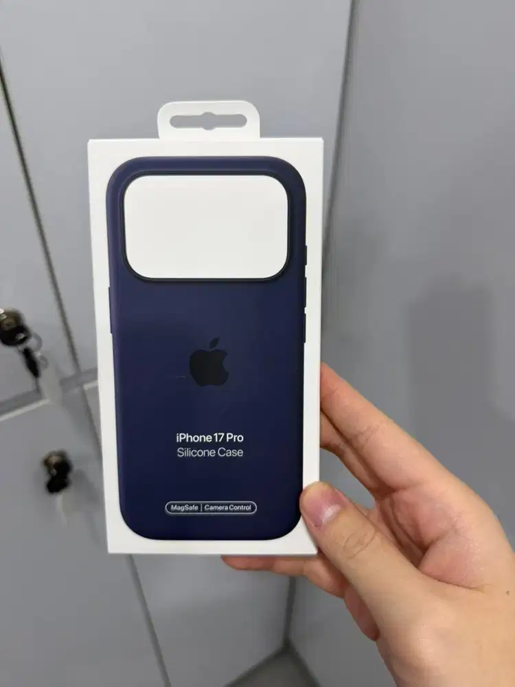 SILICON CASE IPHONE 17 PRO (ORIGINAL IBOX)