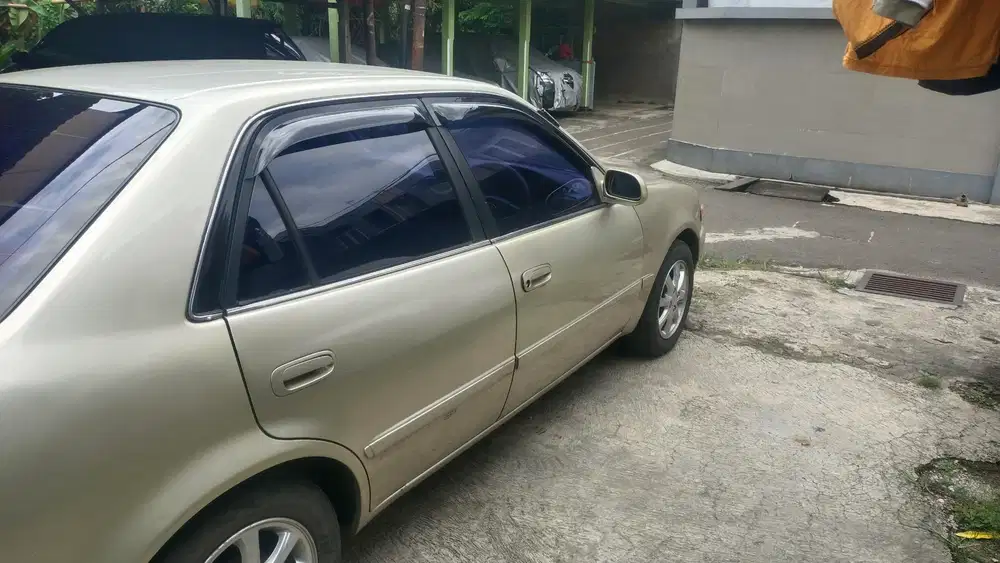 Toyota Corolla 1998 Bensin