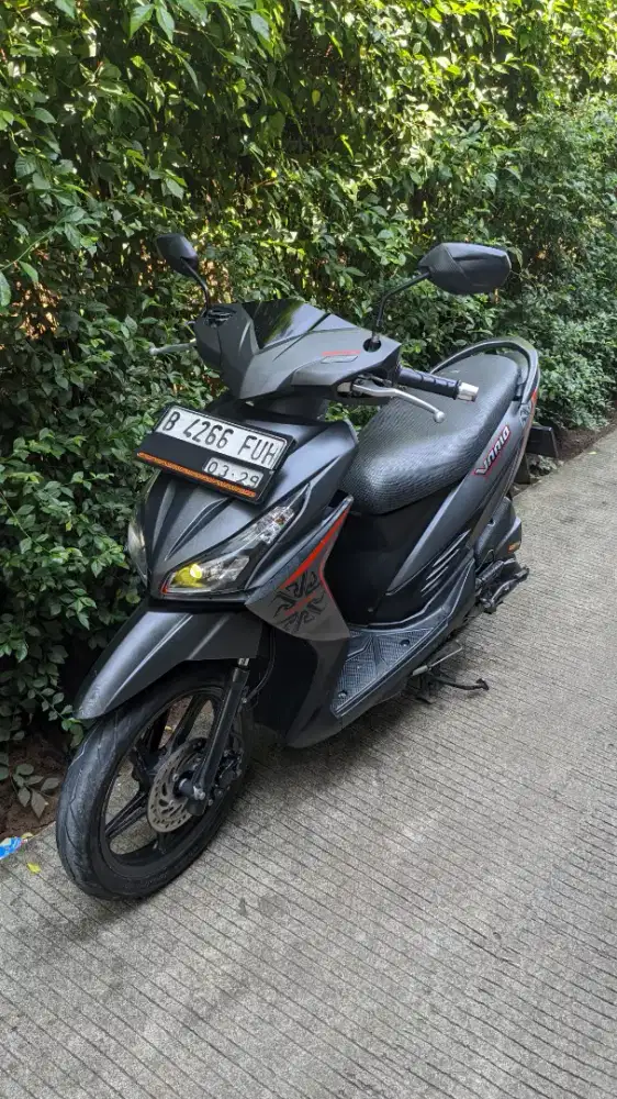 VARIO 110 Fi CBS ISS (Type Tertinggi)