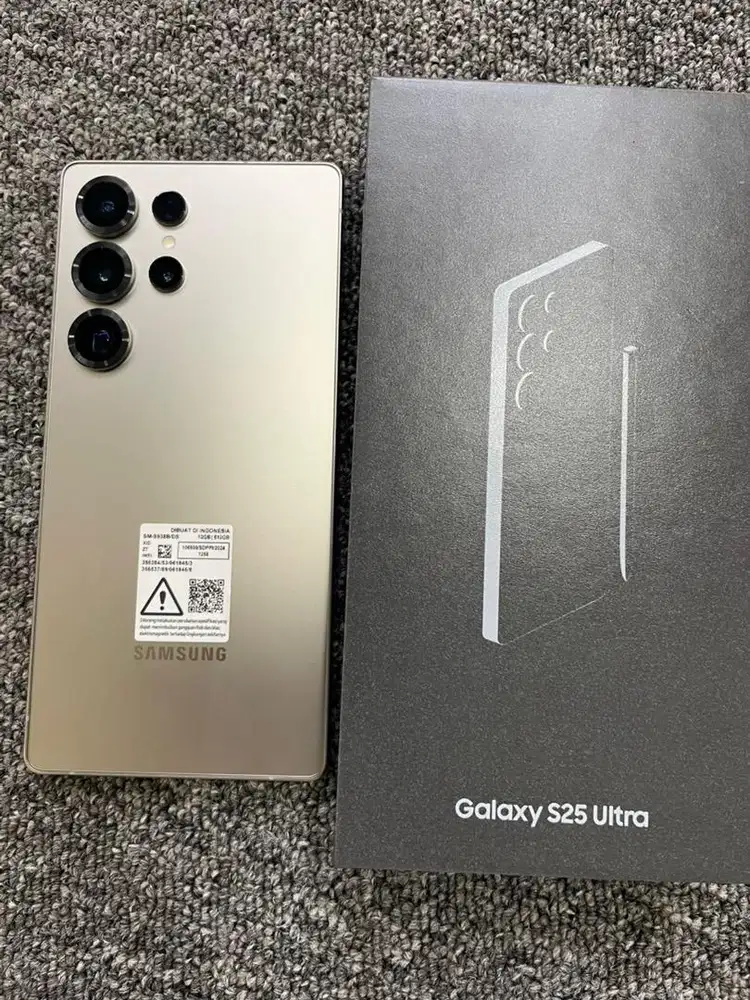 Samsung S25 ultra 12/512 super mulus