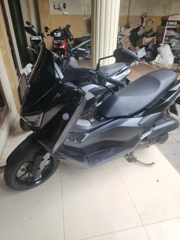 Nmax neo hitam 2025 low km Gbm bisa tunai atau kredit