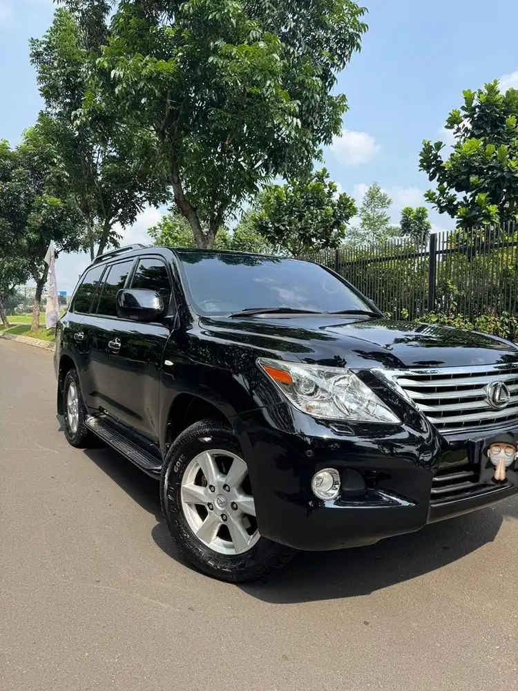Lexus lx570 2009 antik tgn1 low km like new!