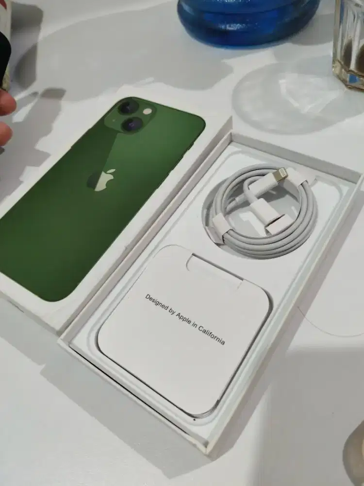 IP 13 128 GB Wifi Only + Esim