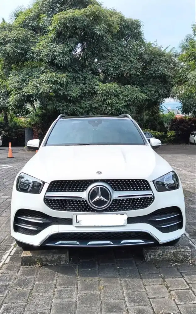 Disewakan Mercedes Benz GLE 450 AMG 2022 Putih