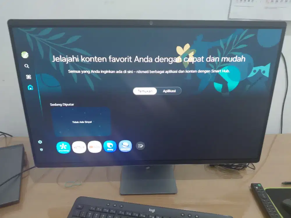 Monitor samsung M9 baru pakai