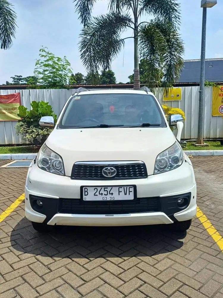 Toyota Rush 2015 Bensin