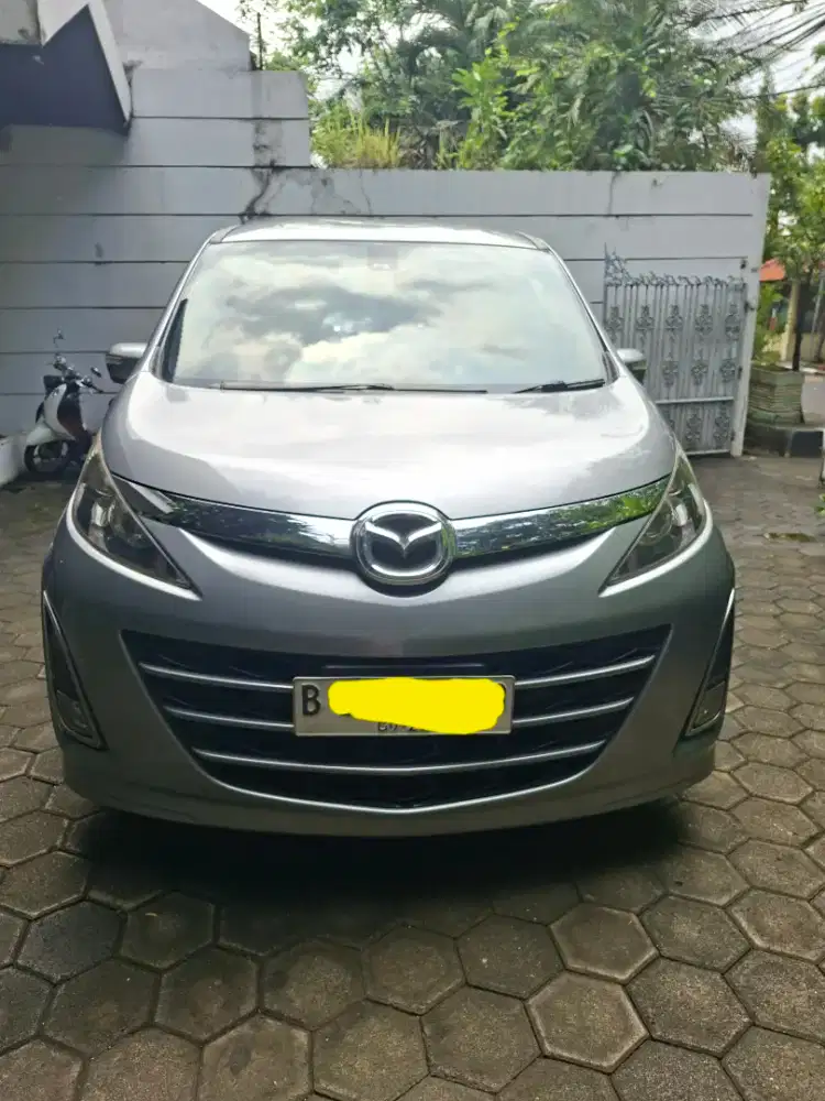 Mazda Biante 2013 non Skyactive
