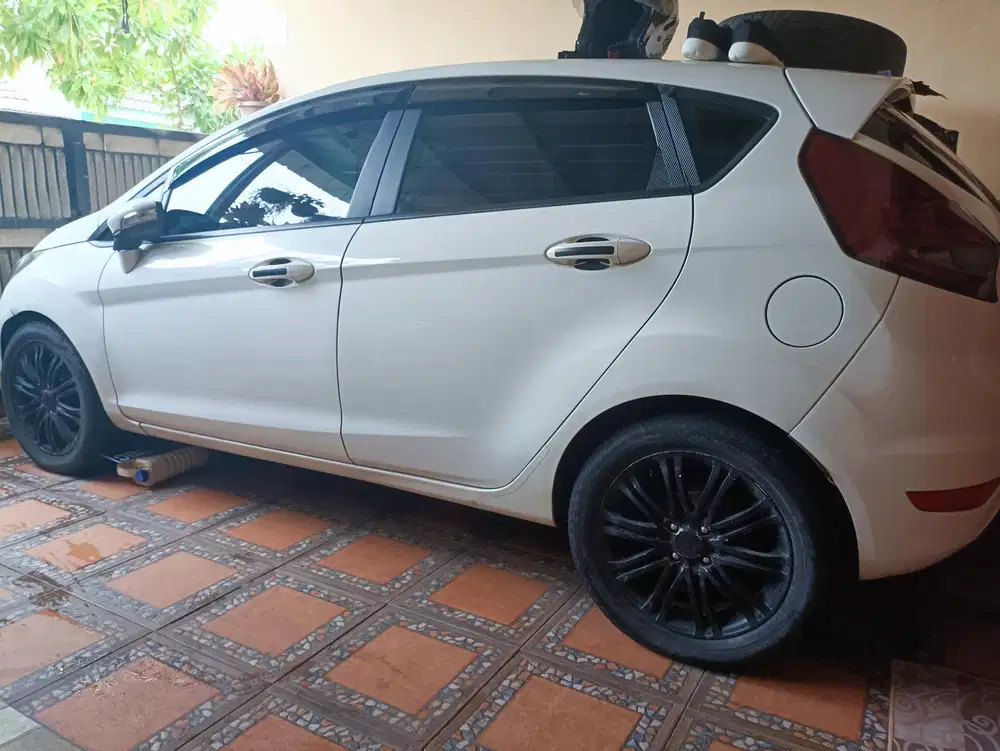 Ford Fiesta 2011 Bensin