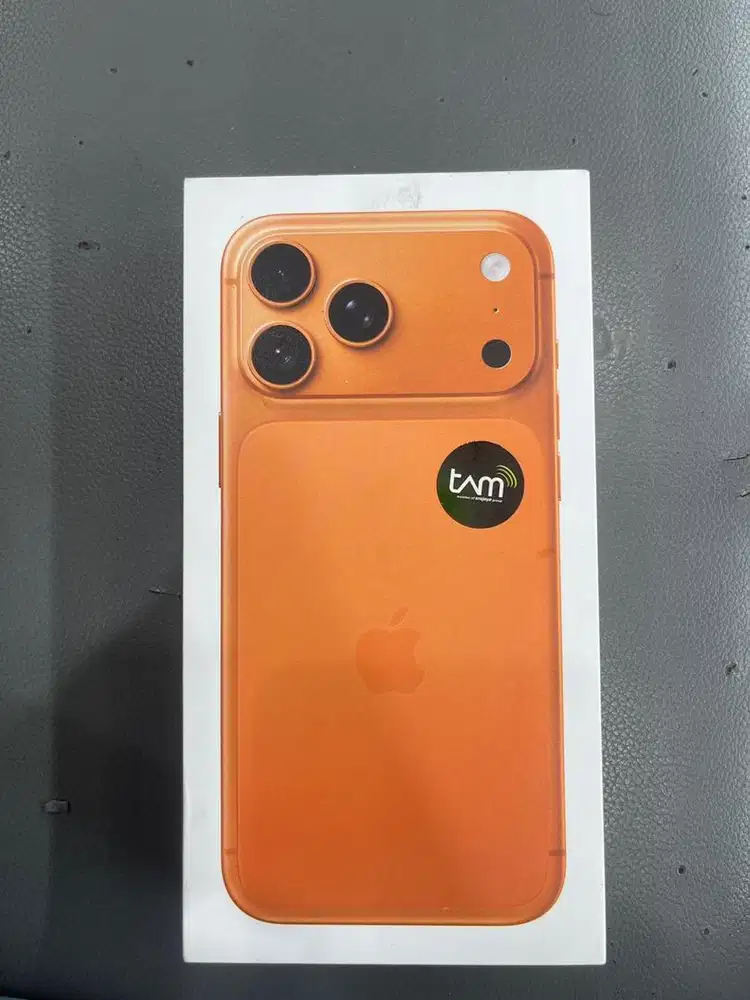 Iphone 17 ProMax 256 cosmic IBOX