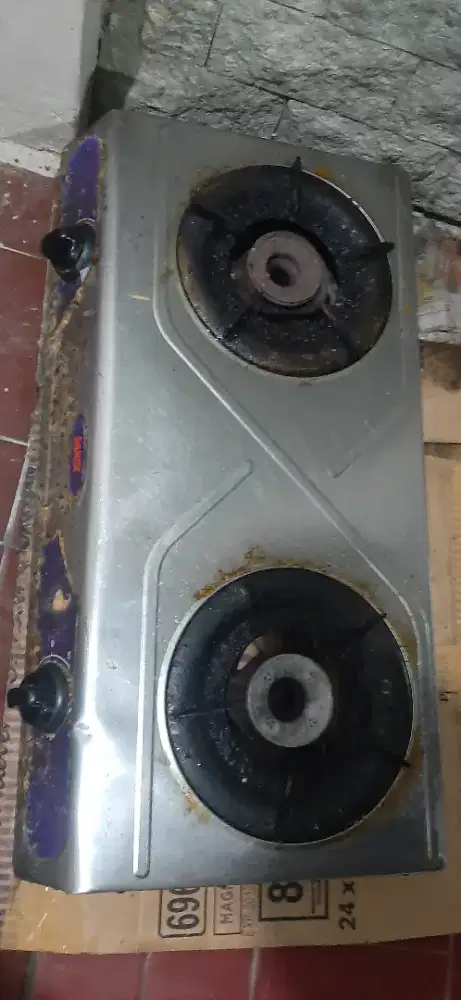 Kompor Sanex lengkap masih idup normal