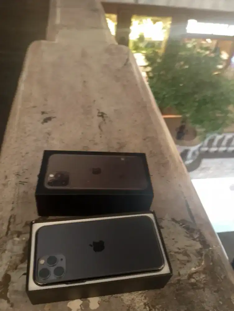 Iphone 11 pro max 256gb maksimal baru