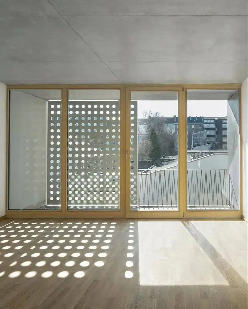 Keramik - Granite Lantai