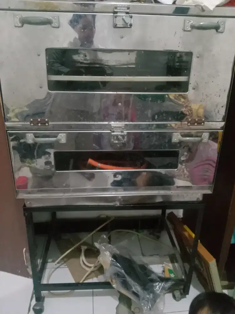 JUAL OVEN DAN MIXER ROTI