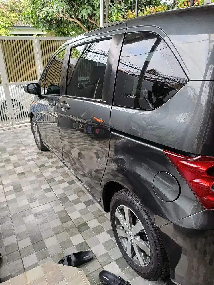 Honda Freed 2010 Bensin