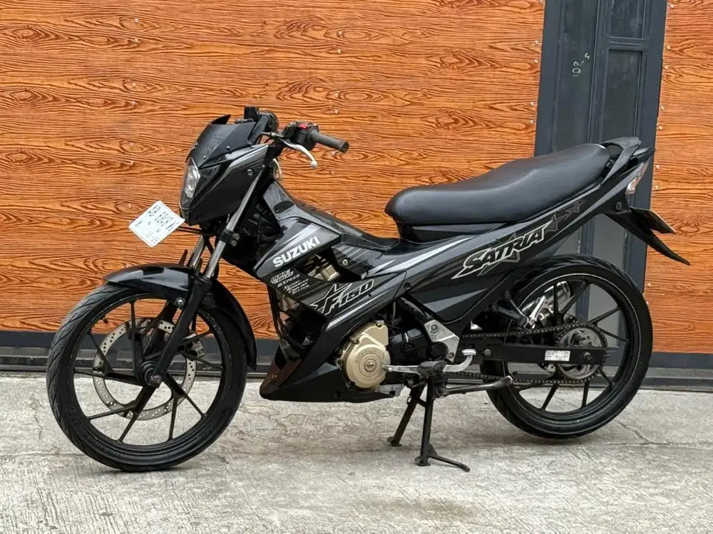 Satria fu 2014 ab pajak on bagus