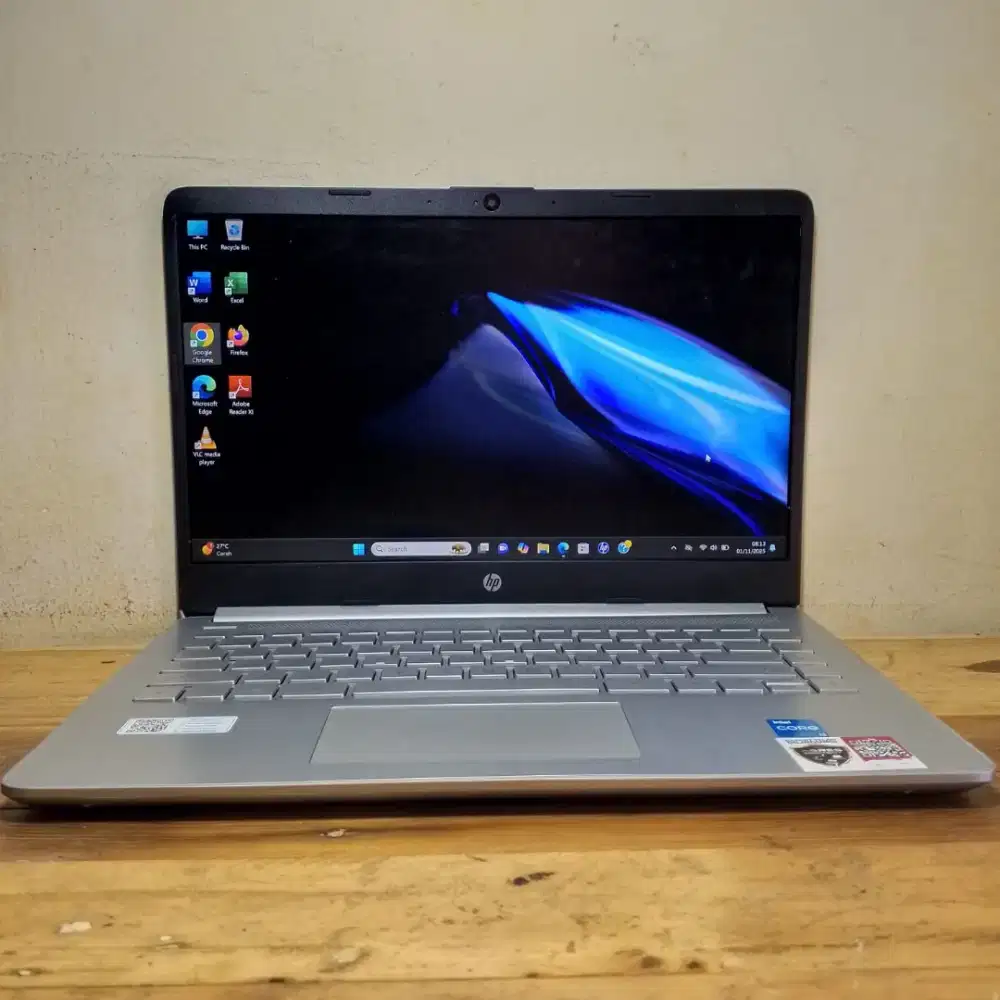 HP 14s core i3 gen 12 Ram 8 GB SSD 512 GB FHD Backlight Keyboard
