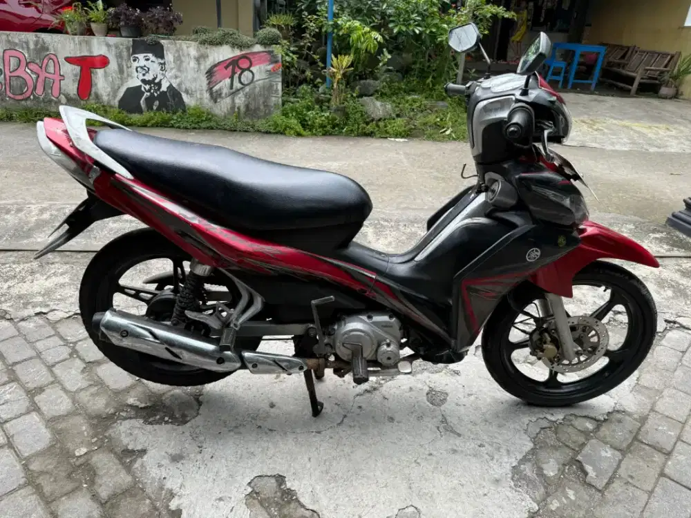 Jupiter Z THN 2010 plat AB Bantul