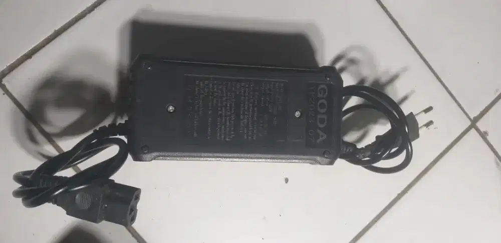 CHARGER SEPEDA LISTRIK MERK GODA SECOND