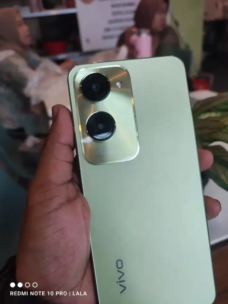 Jual aja hp android Vivo y 18 hp cas ORI mulus like new