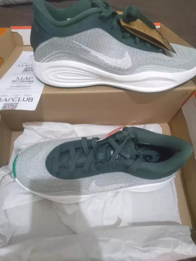 sepatu nike GT hustle