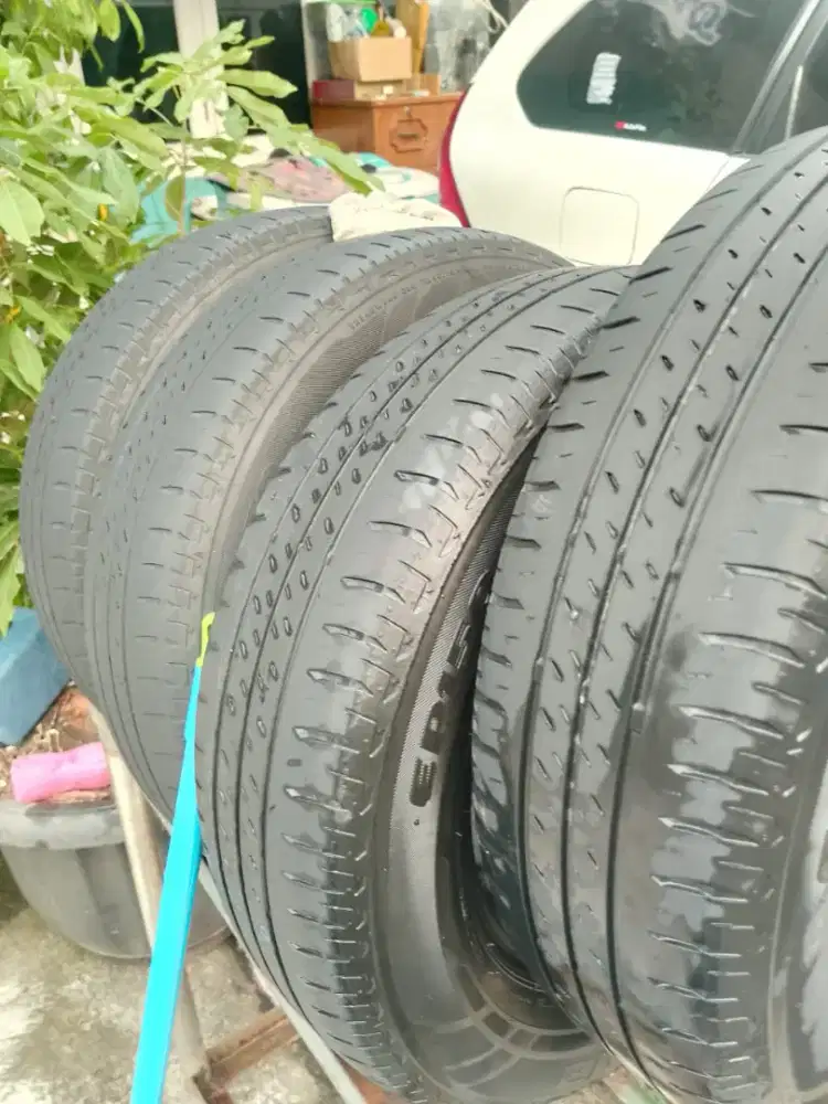 Bridgestone ecopia EP 150 R14 185/70