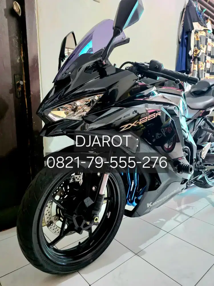 KAWASAKI ZX-25R TFT SPEEDOMETER 2023 VERY LOW ODOMETER ( 796 KM)