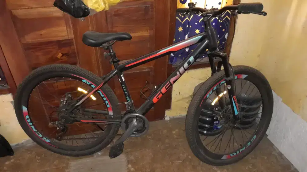 Di jual sepeda gunung merk genio