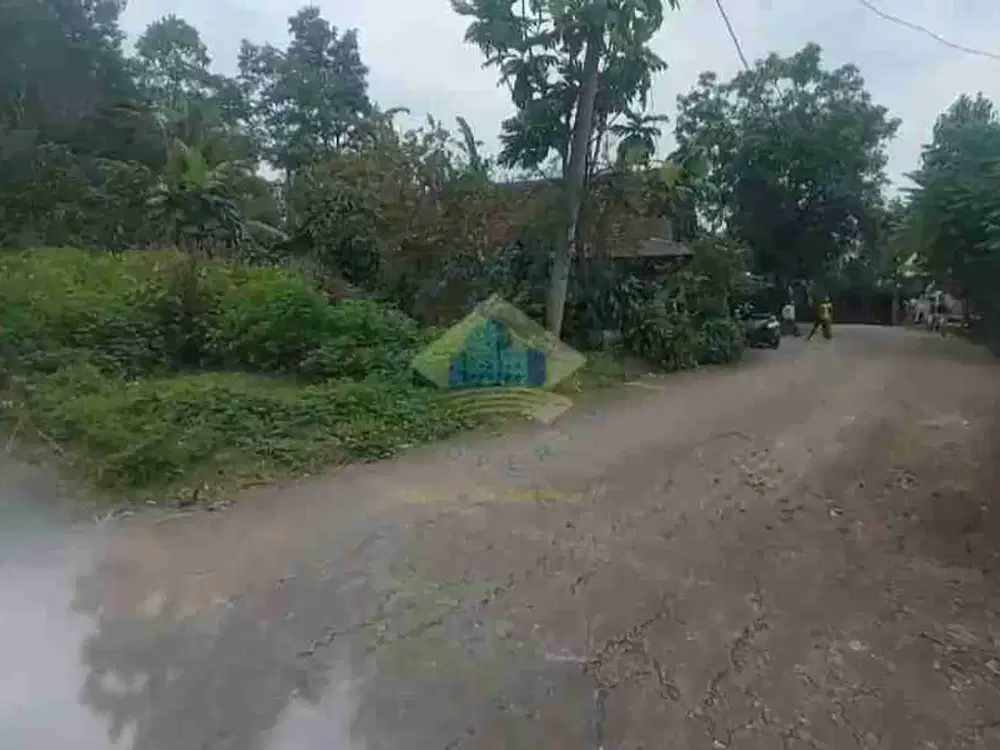 Dijual tanah cocok untuk perumahan/perkebunan di Cisoka, 7 hektar harga 300 rb/m2