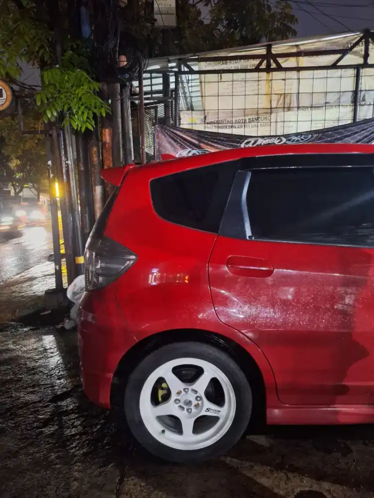 Velg spoon r16 single pcd