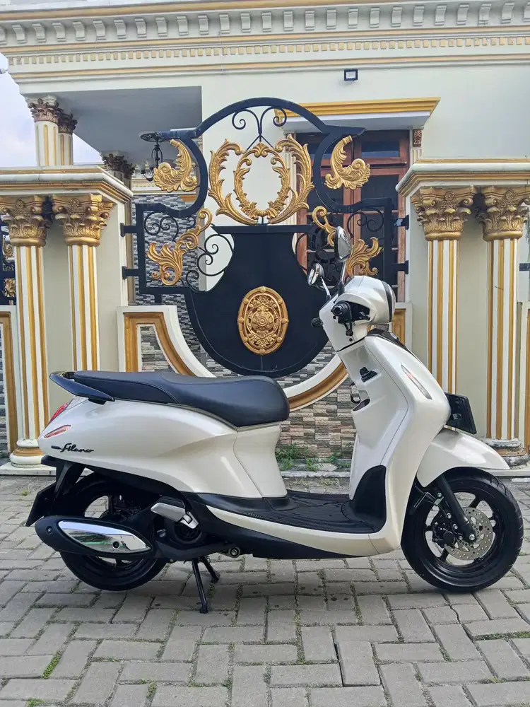 Yamaha grand Filano Lux hybrid AKS 2023