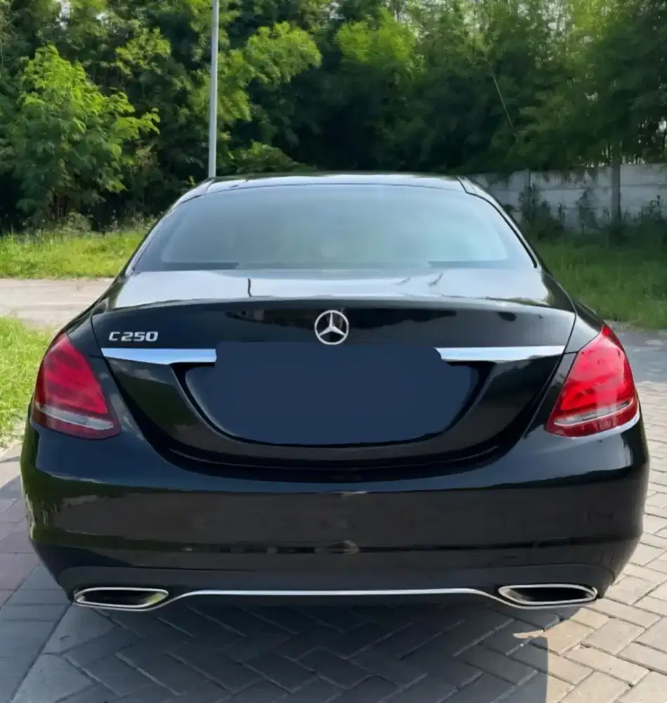 MURAH. Mercedes Benz C250 Exclusive 2015 amg line w205 c200
