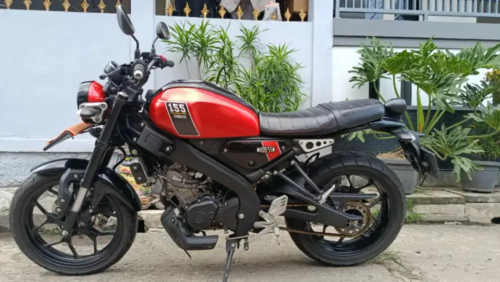 Yamaha XSR 155 2024 Low KM Pajak Panjang Surat lengkap