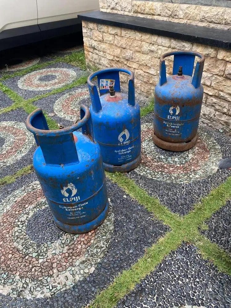 Tabung gas 12 lg (kosong)
