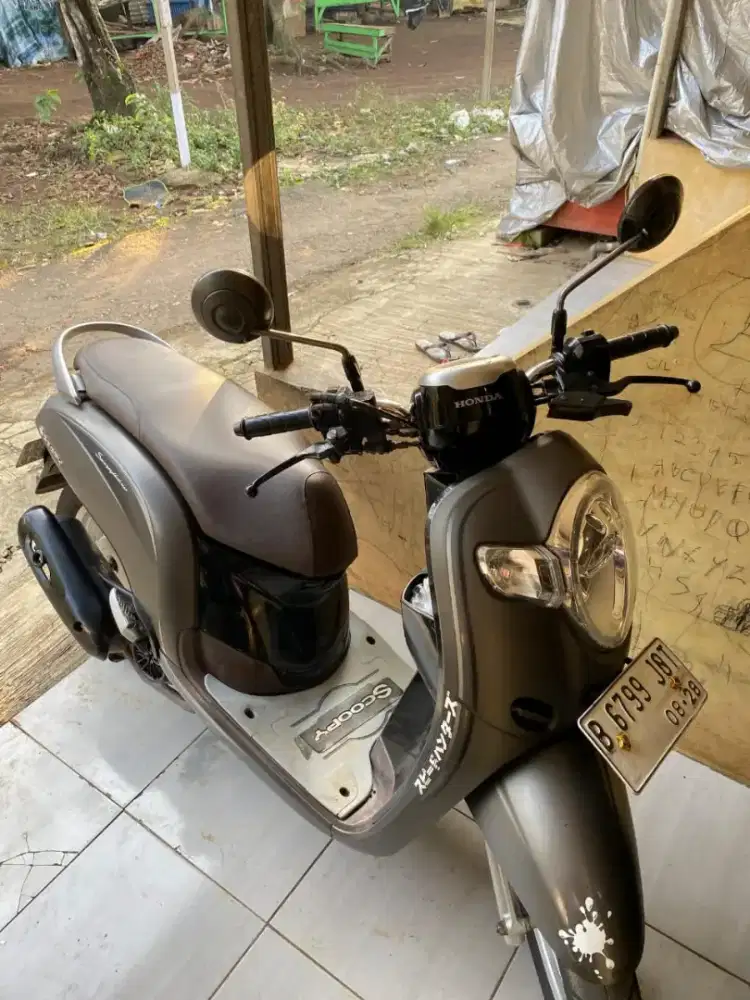 Bismilah hirohmannirohiim, jual motor honda scopy